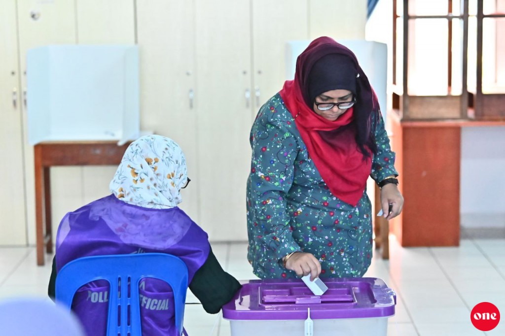 6 Dhaairaaeige counsil ge bai election thakuge vote lun fashaifi