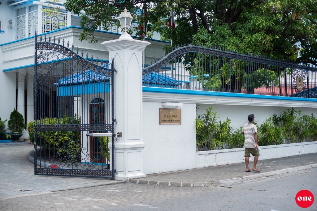Meehaku jaaminukohfai Raajje in beyrah furaigen nudhevey gothah hamajahsaifi