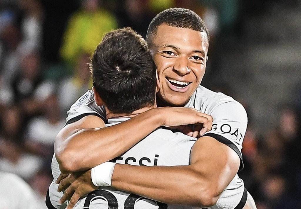 Messi aai Mbappe ge thafaathun PSG ah faseyha molheh