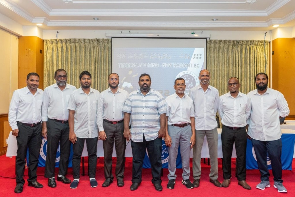 Adhaakuran jehey hurihaa dharani thakehves adhaakuraane kamuge yageen kan dhen: Wasif