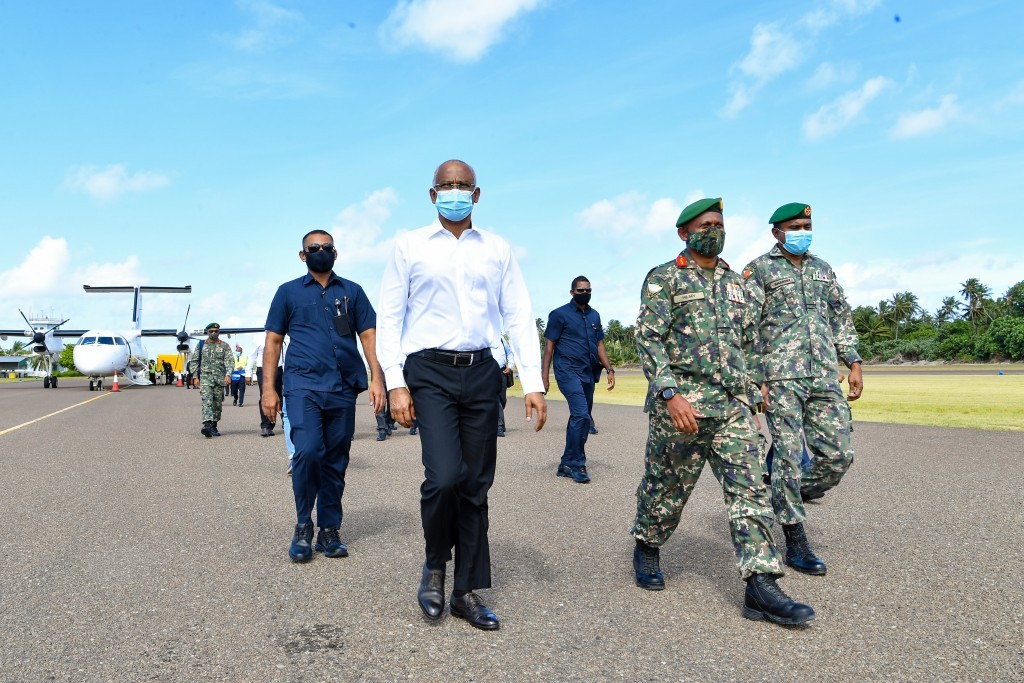 President Solih concludes visit to two islands of Laamu Atoll