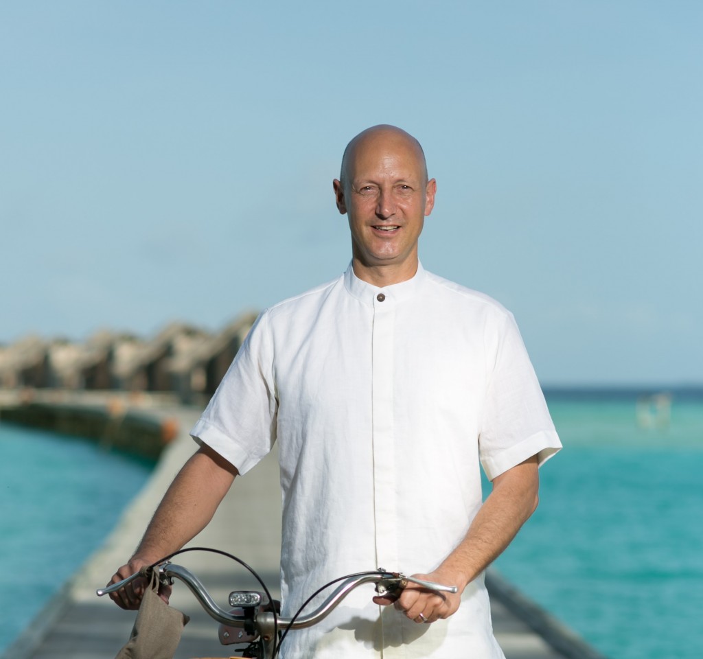 Gili lankanfushi resort ge GM magaamun ekaherivejje