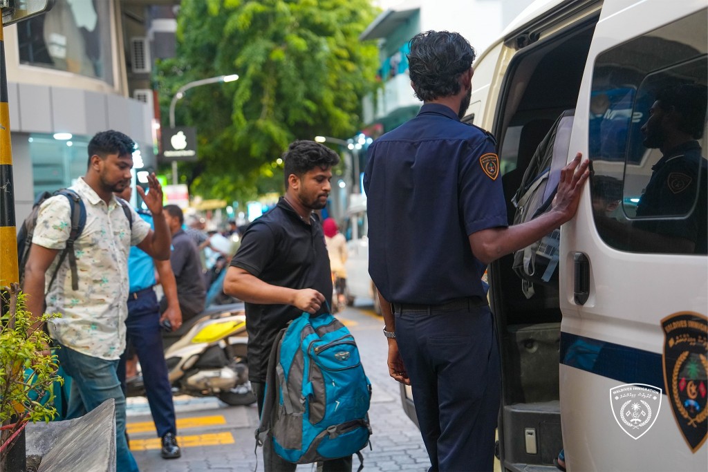 Ithuru operation ehgai sah'ha visa eh nethi ulhemundhiya 10 bidheysee aku athulaigenfi