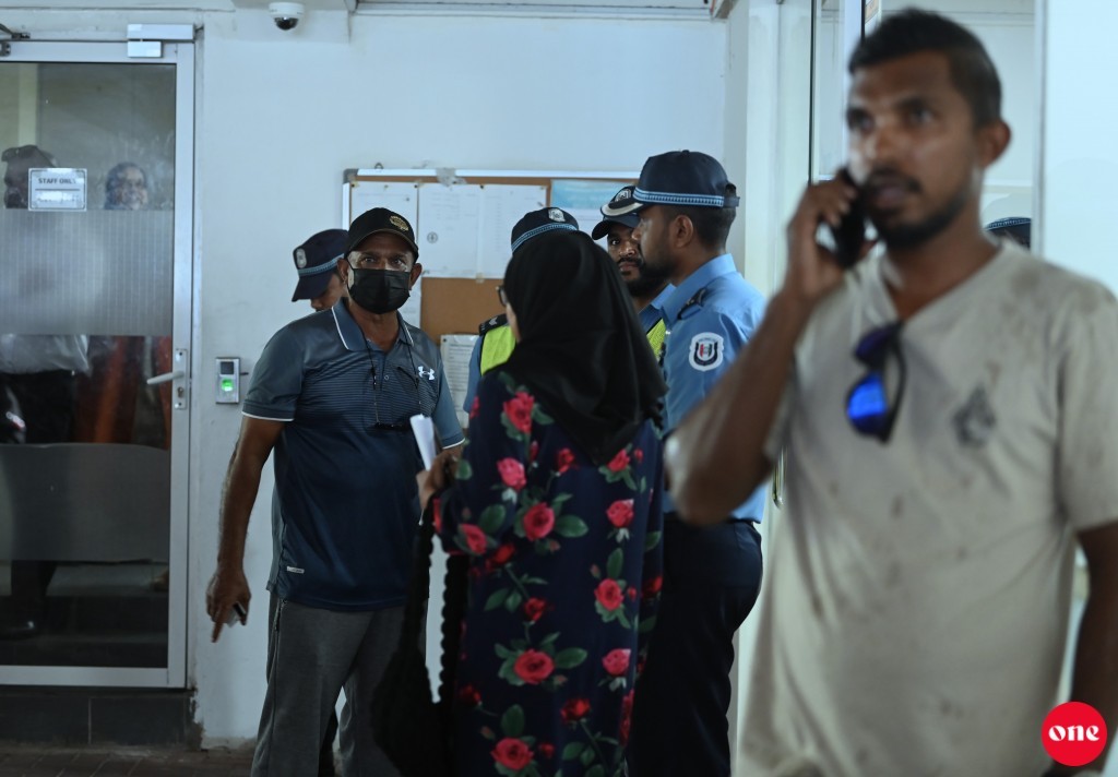 Bahaali 4000! Rashugai dhiriulhunas, Raahjjein beyrugai ulhunas, flat yageen!