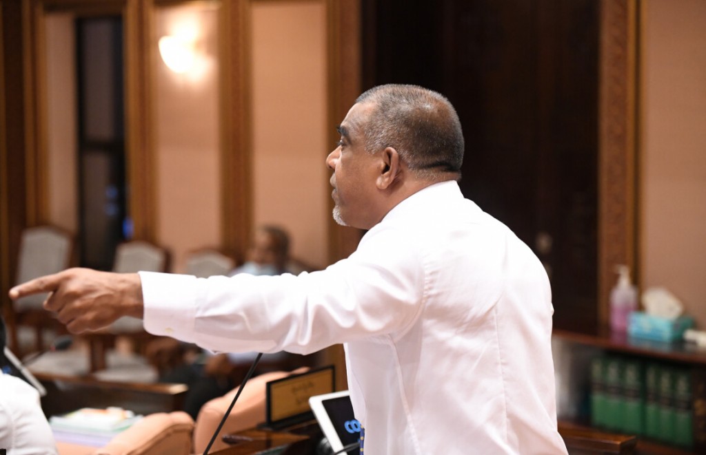 Fandiyaarun badhalu kurumuge bill hushahalhan Shareef 15 Million negi: Dhonbileh