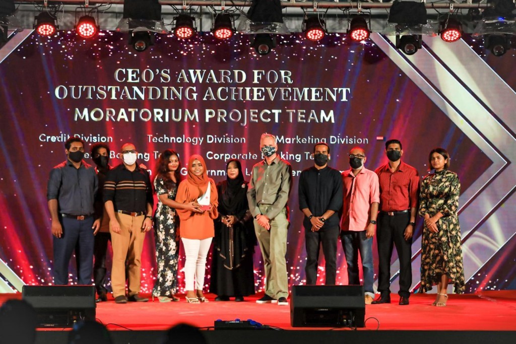 BML awards top employees