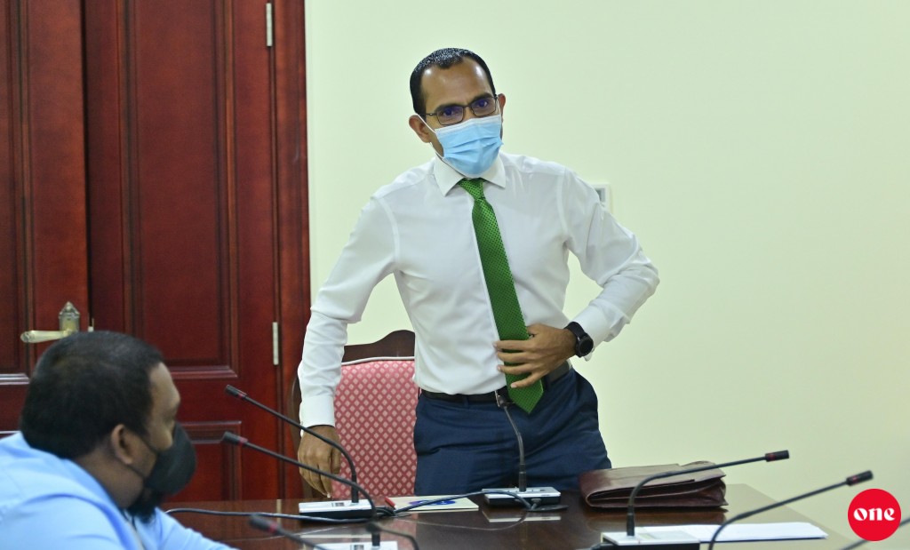 #OnePhoto :Kureege Communication Minister Maleeh majilis Committee ah