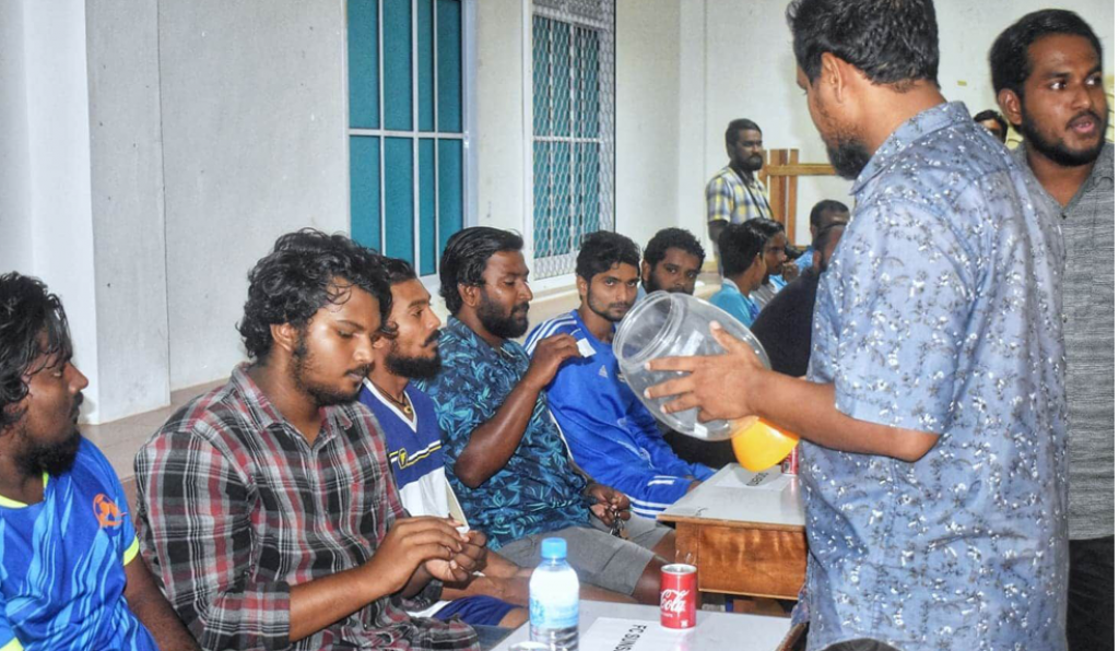Dhuvaafaru Futsal Challenge ge guruathulun baavvaifi
