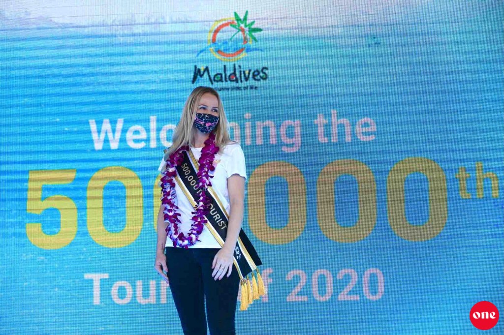 5 lakka vana fathuruveriyaa aa eku sarukaaru ge amaazu haasil vejje