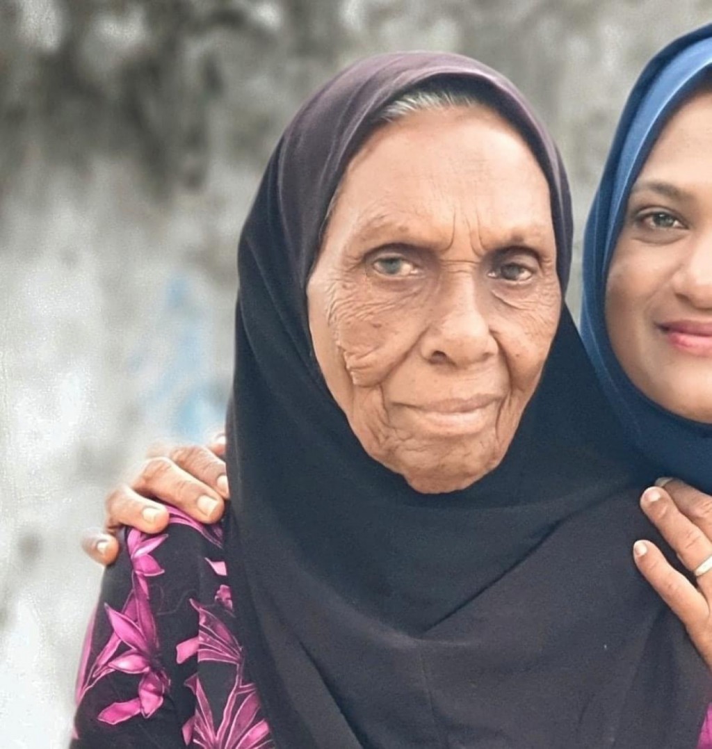Thinadhoo in gelligen hoadhamun dhiya meehaa heynethifai ovvai fenijje