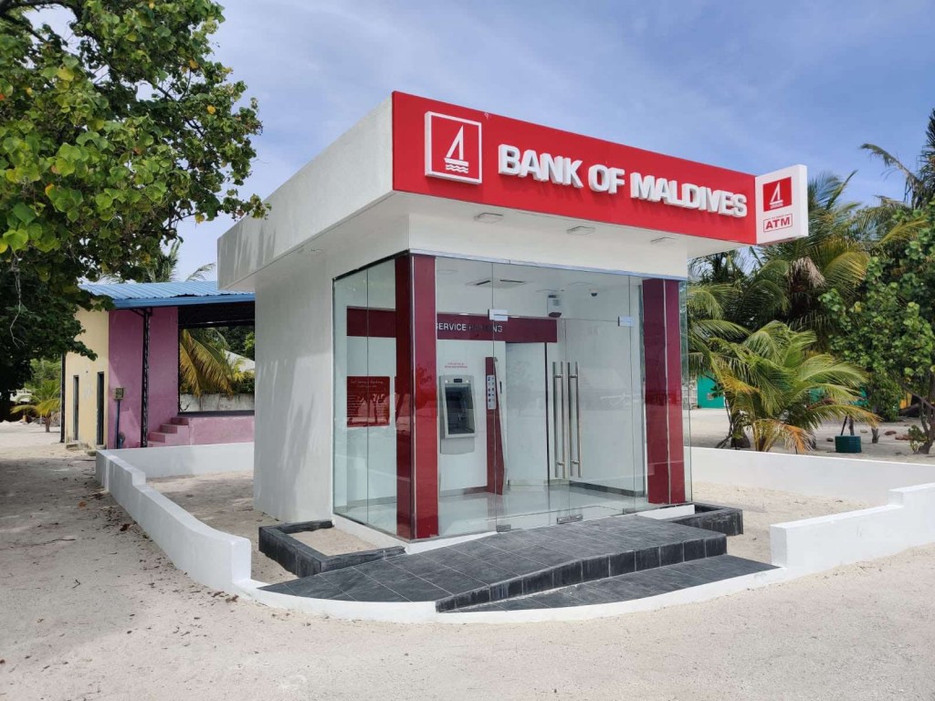 Bank of Maldives opens ATM Centre in Dhangethi
