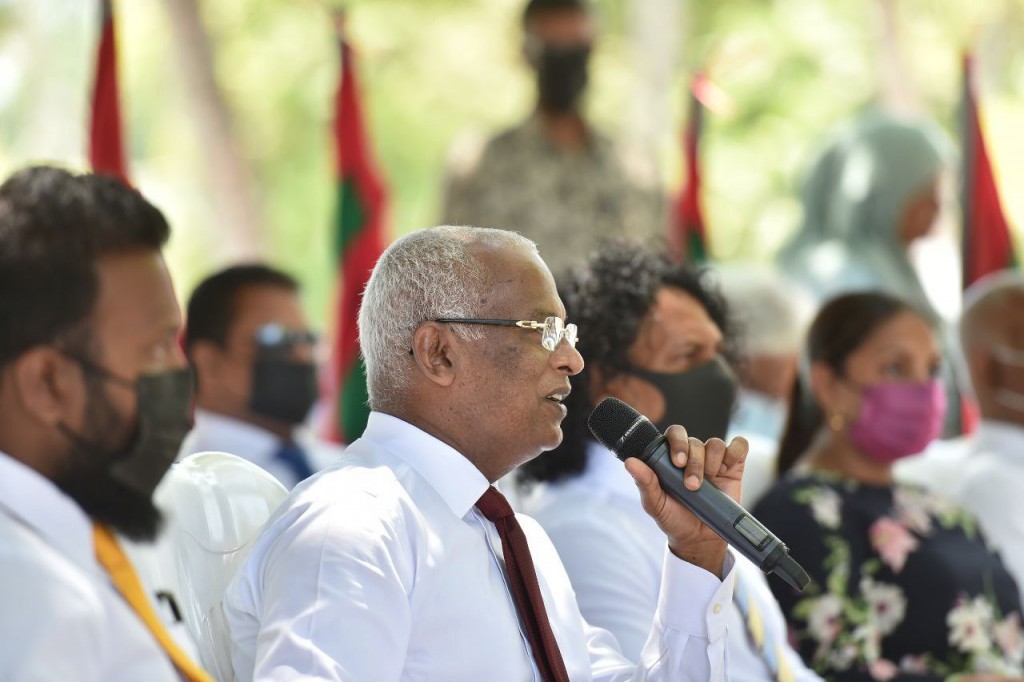 Olhuvelifuhttakee 100 percent iyaadhakuranivi hakathah beynunkohggen karantu dhey rashakah hadhaanan: Raees