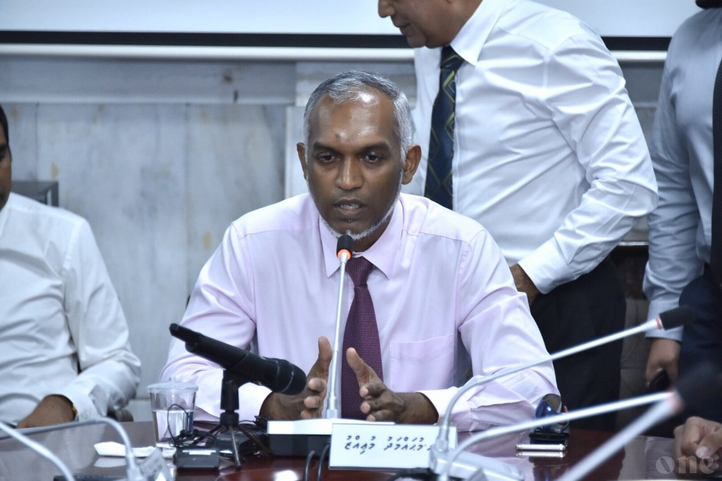 Noomadi mahsalaigai mayor Muizz ge mahchah ufulaafaivaa dhauvaa maadhamaa fashanee