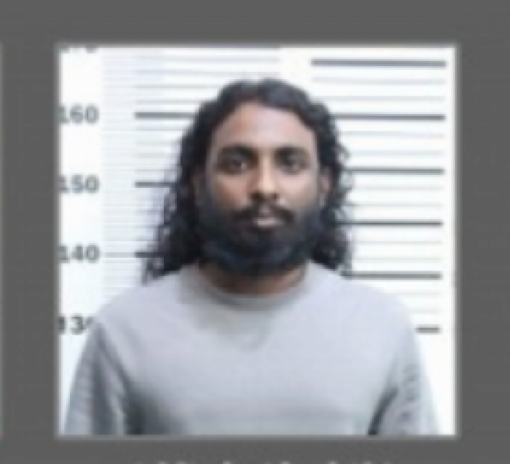 119 Kilo drug mahssala: salaamaiy vi 2 meehunge therein isthiunaafu kuranee Sunain ge mahsala ekani