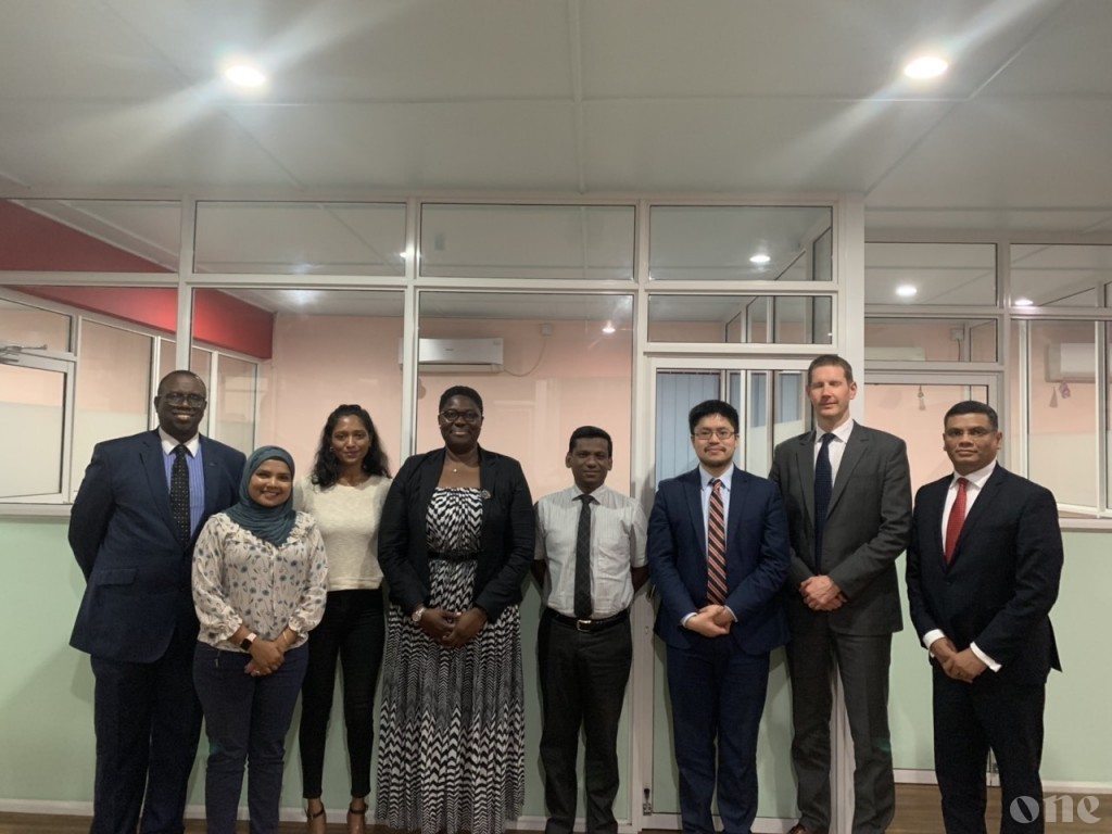 Commonwealth Secretariat team meets with Maldivian media