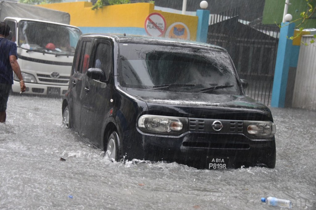 White Alert issued across Maldives following thunderstorms