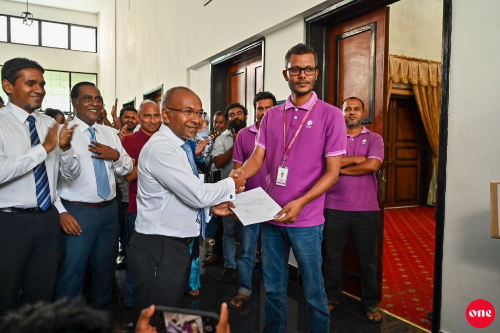 3560 form aa eku The Democrats ufahddhan hushahalhaifi