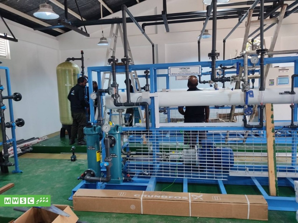 Henbadhoo fenuge mahroou nimumakaa gaathah