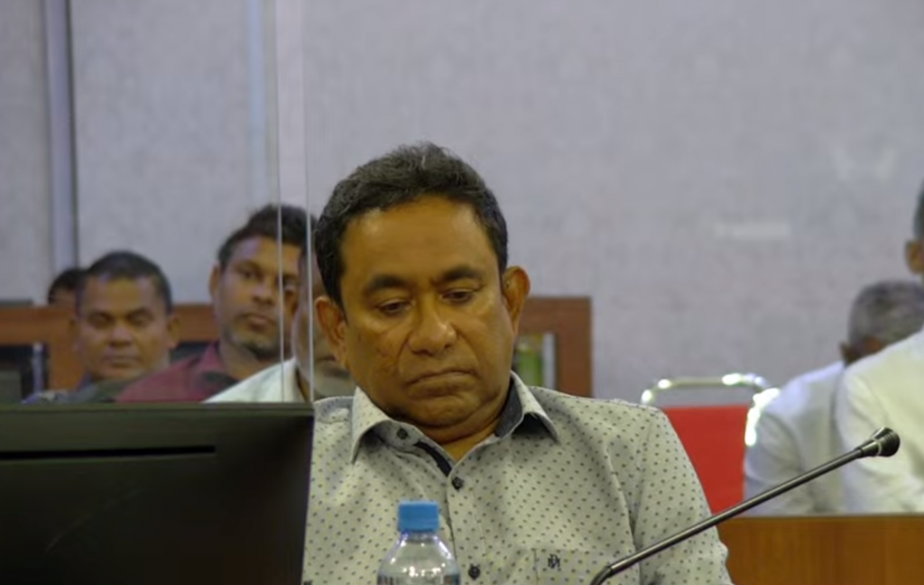 Rishvathu gaboolu kurumuge massalaige dhifaaugai Raees Yaameen 14 nukuthaaeh hushahalhuvvaifi