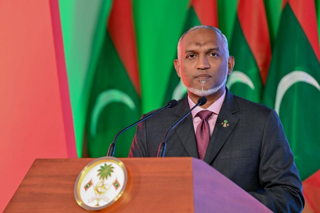 Haassa gaanooneh hadhai, 16 aharun matheege kudhinnah military thamreenu dheyn programme eh fashanee