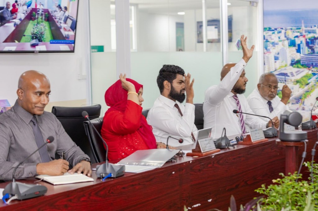 Male' city council ge 100 million ahvure gina rufiyaa ge project sarukaarah badhalu koffi