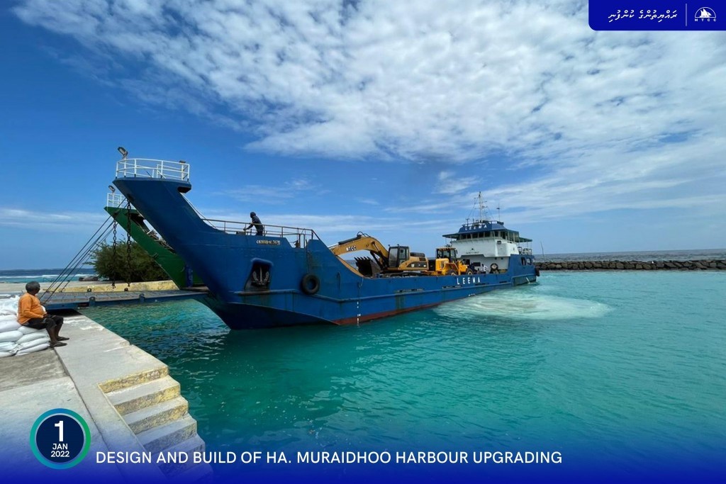 Muraidhoo Harbor Project mobilized