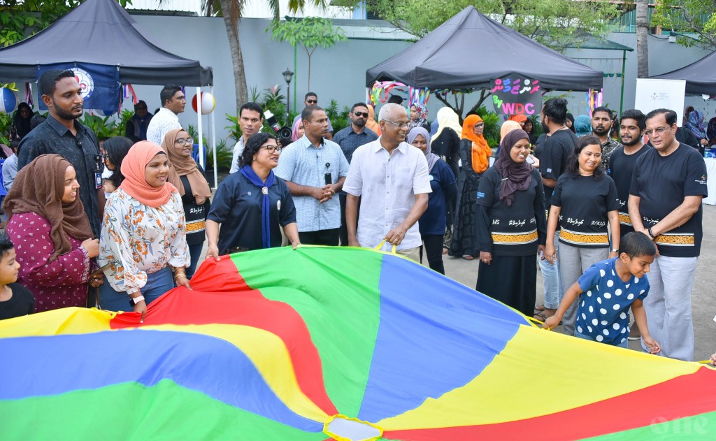 President visits family evening held for senior citizens