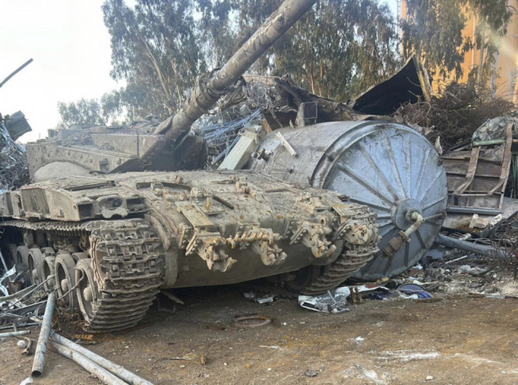 Israel ge military zone akun  gehlluhu Tanker fenunee gondun