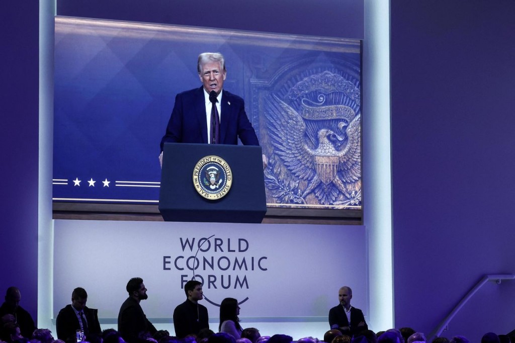 Trump ge inzaareh beyruge viyafaarithakah; America ah ethere kuraa mudhalun tariff nagaanan