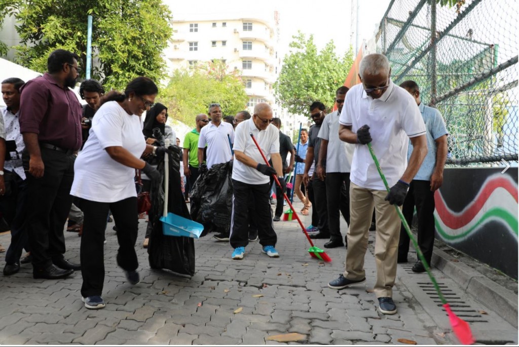 Sarukaarah 2 aharu: Dhivehi veshi himaayai kurumuge record dhe aharu!