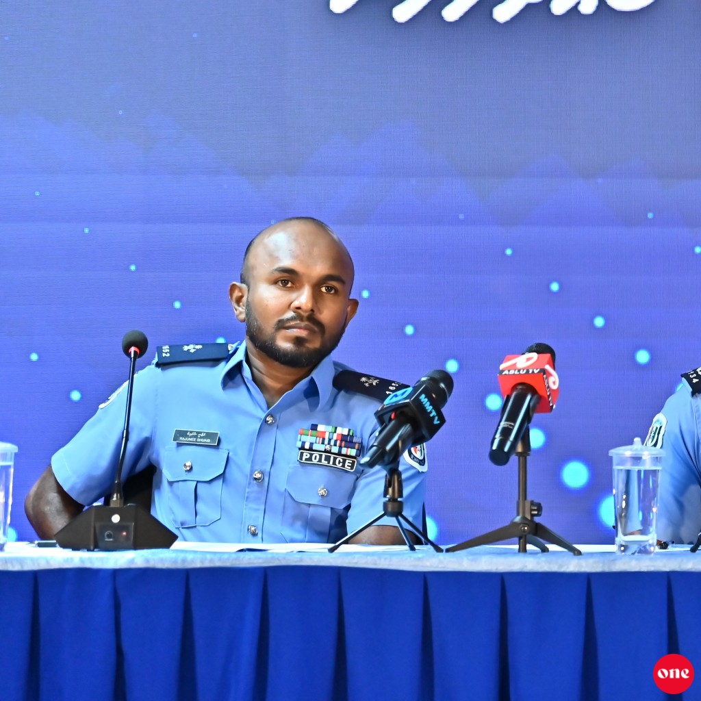 Usoolun beyrun ACP Rajnee Vinares flat hoadhi kamah bunee massala balanee