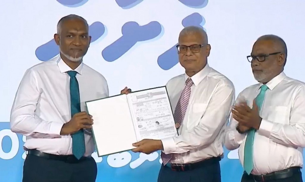 Sarukaaraa gulhuny majilis membarukan gellunas heyokama: Mavota