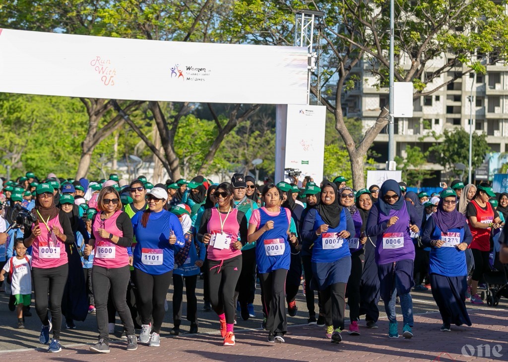 7000 women set a record in Maldives at WIM COCO Chic “Run With Us”