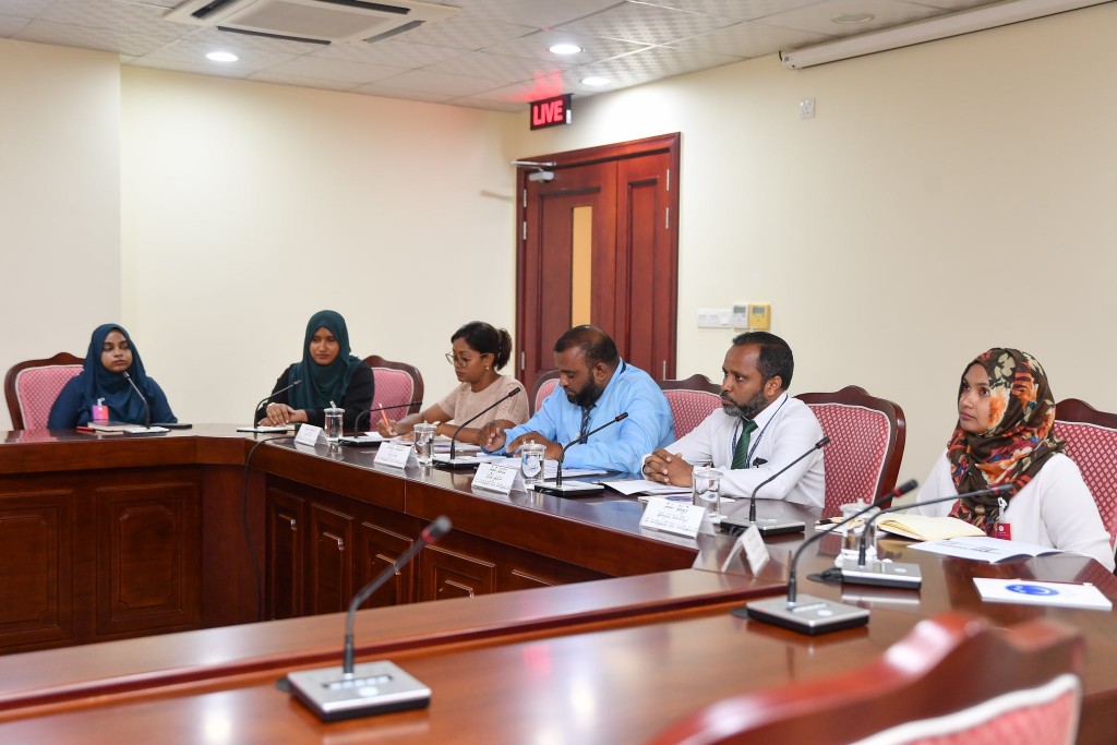 Inthigaalee maruhalaagai baeh kankan nukuran SOE thakah engi massalaiga PCB committee ah