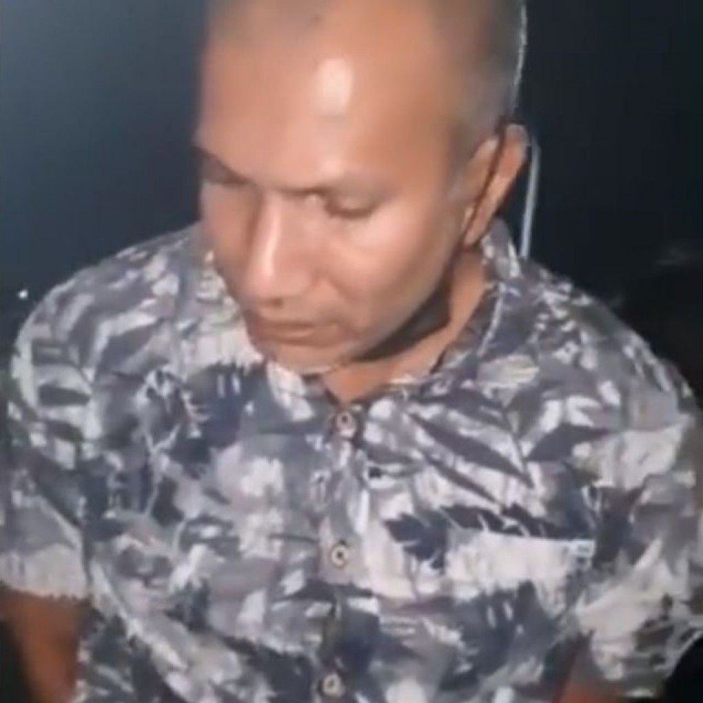 Taxi akah eri anhenakah jinsee goanaa kuri kamah thuhumathuvaa Driver ge bandhah 3 dhuvas