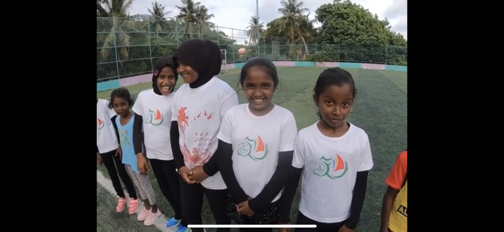 Zoona ge futsal mubaaraaiy kuda namaves, beleniverinnah dhinee bodu message eh!