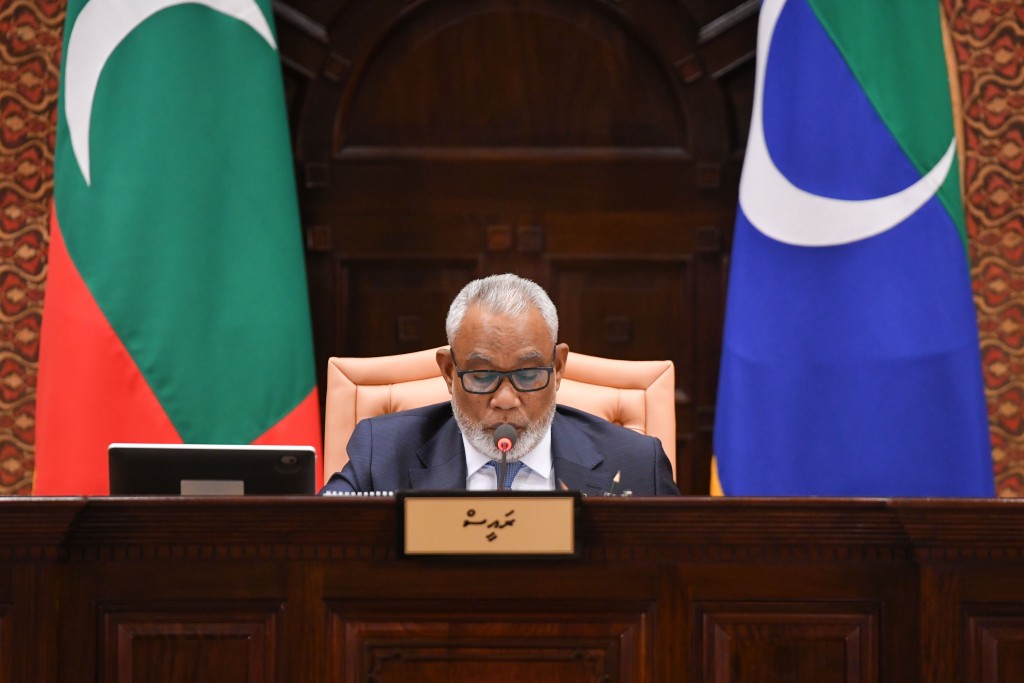 Thalhumuge masakkaiy nimumakee member inge masakkaiy nimunee kamah nudhekumah Majilis Raees edhivadaigenfi