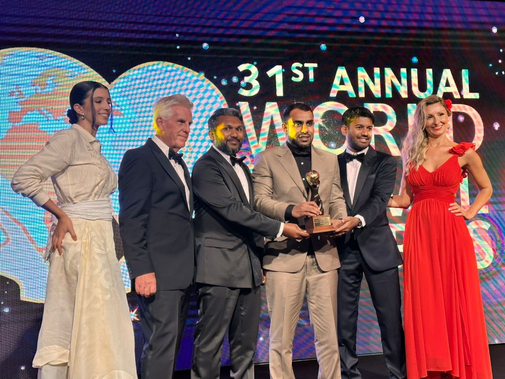 Raajje ah 5 vana faharah ''World Leading Destination Award'' libijje