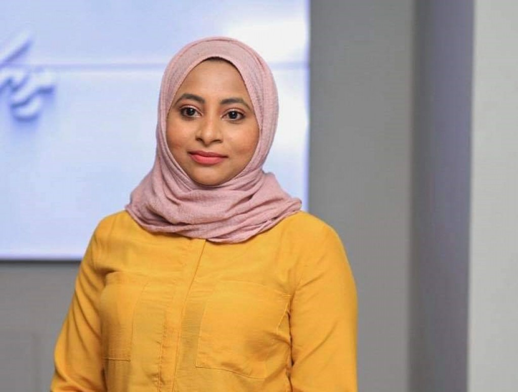 Raajje TV ge kureege noosveriyaa Thahaarathah Hire Education ge Communication Director kamah