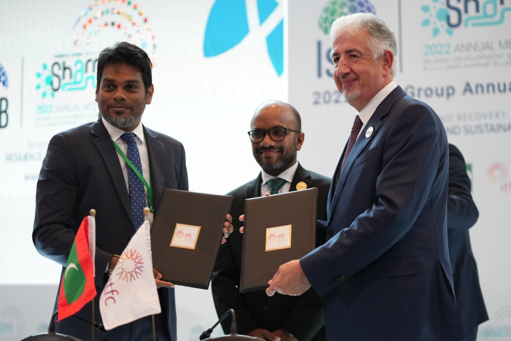 Thelaai card gannan STO ah ithuru 2.7 billion rufiyaa dheefi