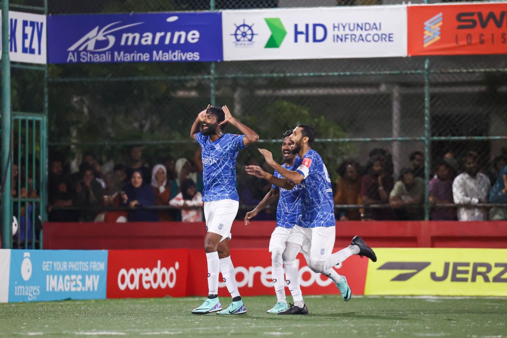 Naivaadhoo aai Dhidhdhoo zone feshee molhakun, Alifuttaai Dhuvaafarahves molheh