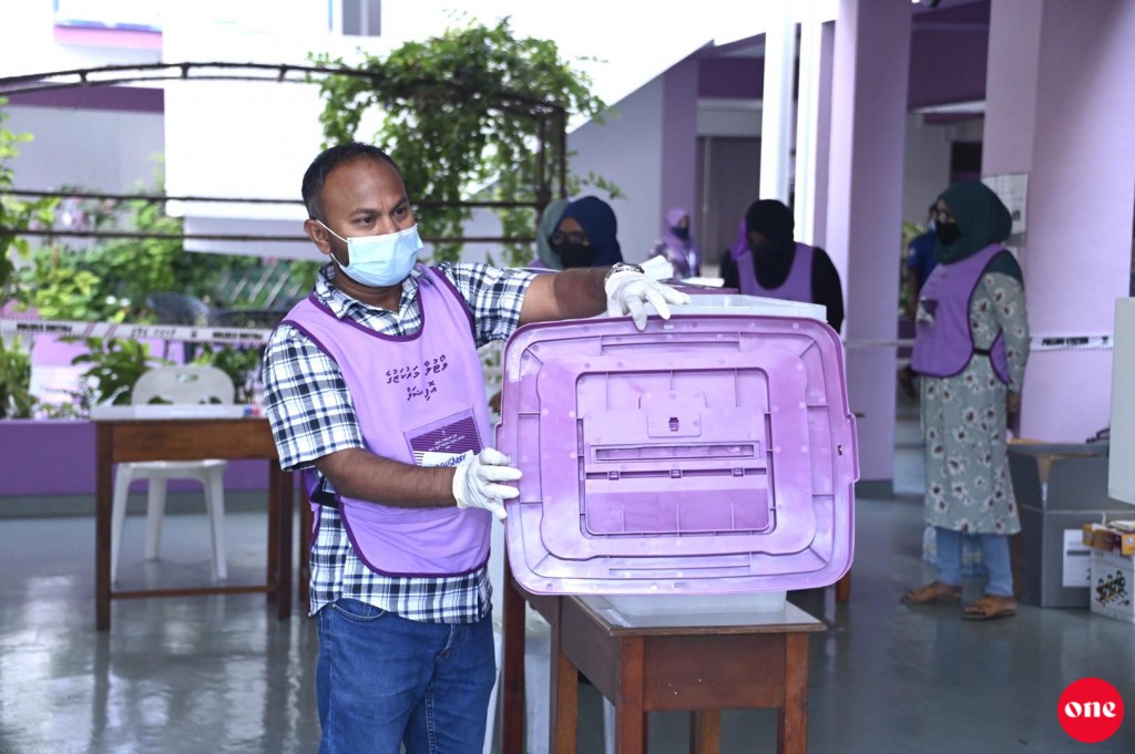 Zero turnout leaves ballot boxes unopened in several islands