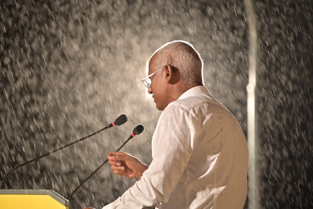 Dhidhdhoo ah Raees ge vaudhuthakeh: Airport akaai picnic island eh adhi bahuge hidhumaiy ves libeyne