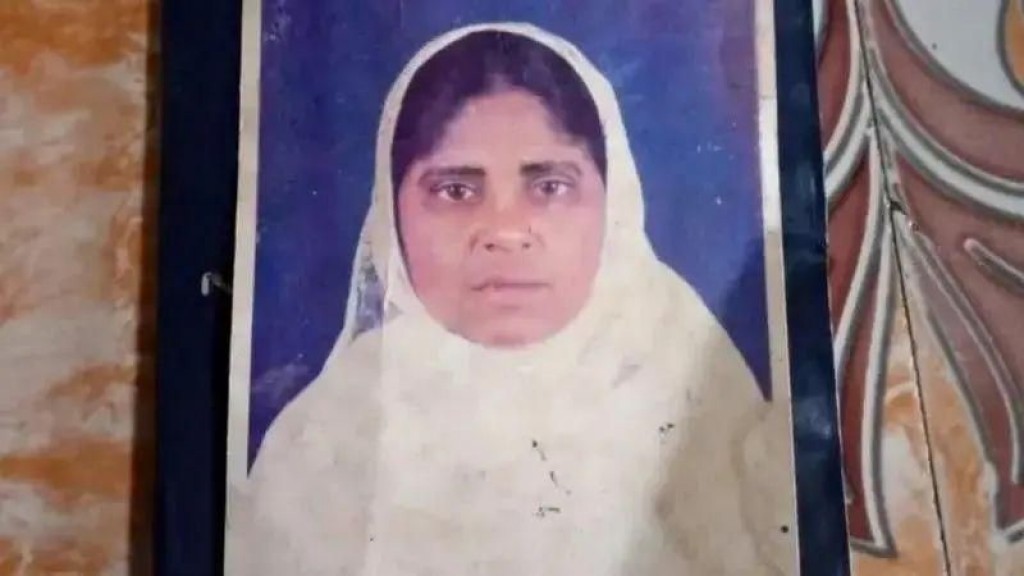 Baavees aharukurin gehllunu India anhenaku maama dharifulhah fenunee Yutube video akun Pakistan in