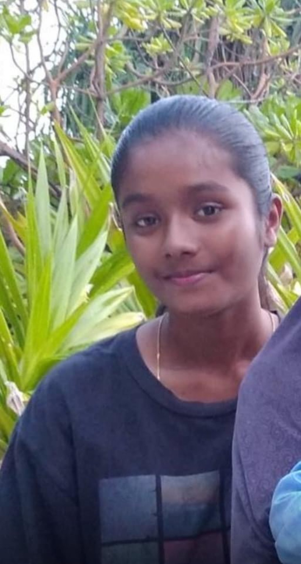 Naifarun gellunu kuhjjaa fenijje, haalu ran'galhu