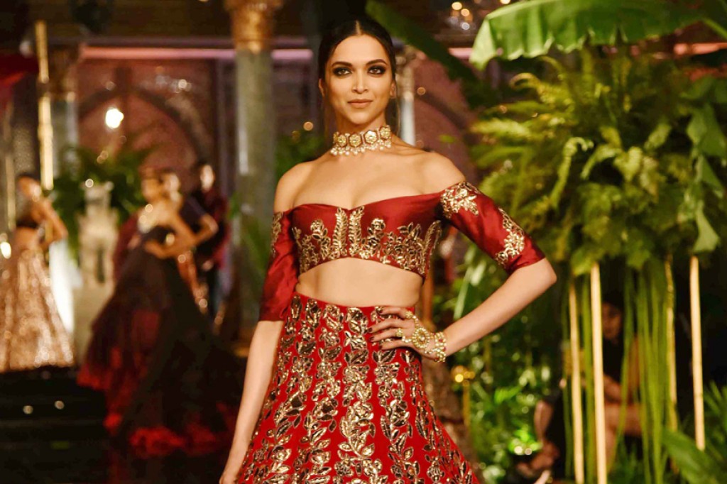Bollywood star Deepika Padukone questioned in drugs probe