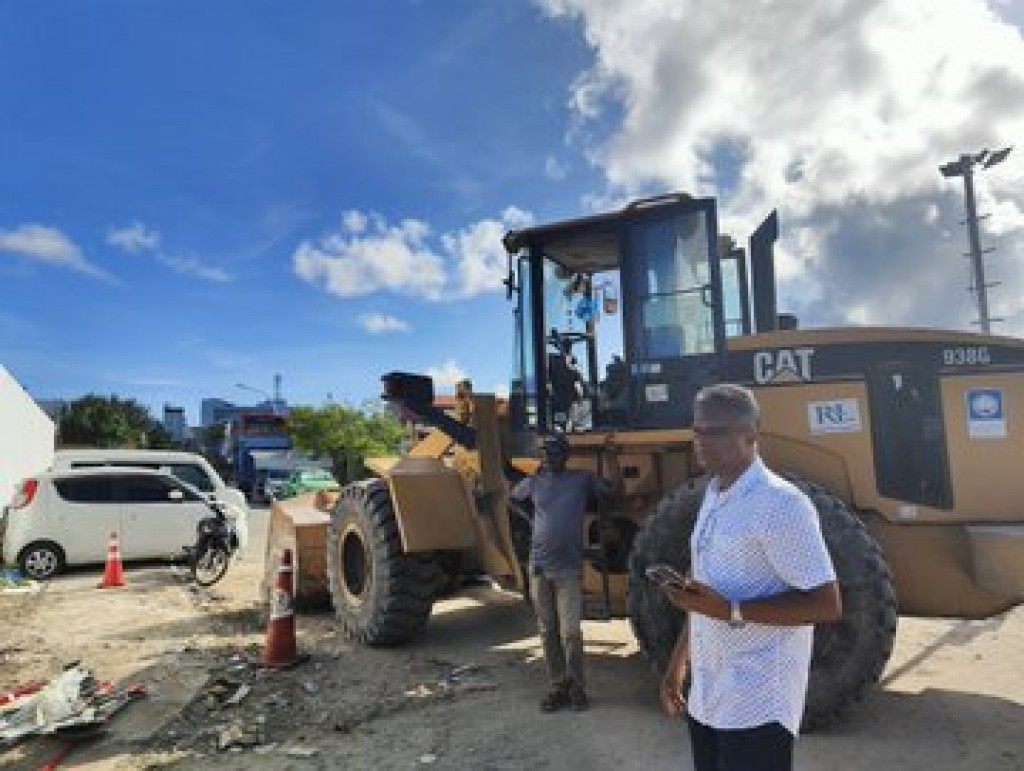 Industrial zone inn 928 ton ge kuni nagaifi, baeh sarahahdhuthah bandhu kuranee
