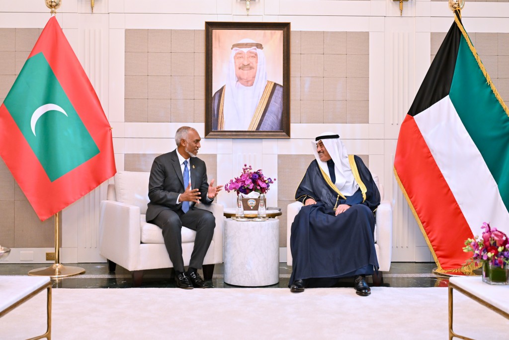 Raahjjeygai investkurumah Raees Dr. Muiz Kuwait ge investors ah dhauvathu dhevvaifi
