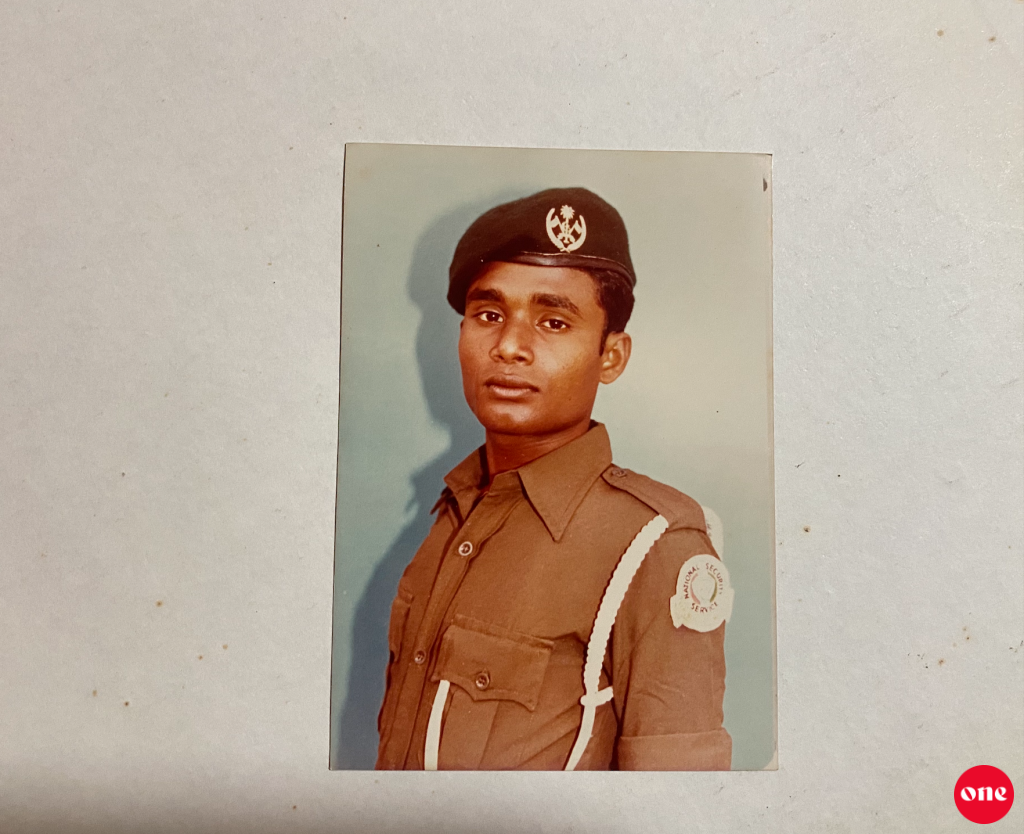 Shaheed Adam Naseer ge handhaanakah 11 laarin jamaa kuri vakilaari kothalheh, Maumoon fonuvvi sitee adhives eba oiy