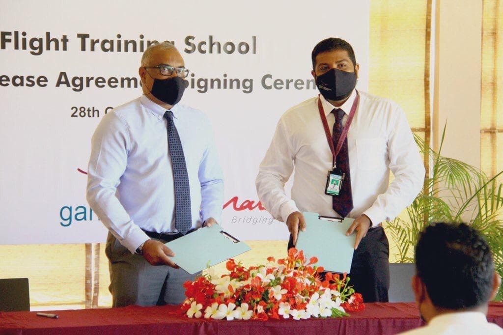 Flying School hingan Island aviation aai Gan airport aa dhemedhu ehbbasvumehgai soikoffi